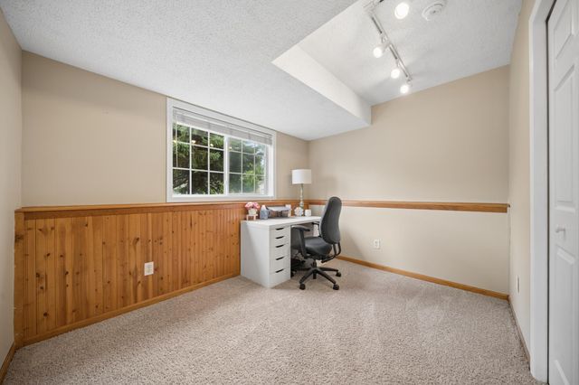 130 Dakota Avenue, Elko New Market, MN 55054