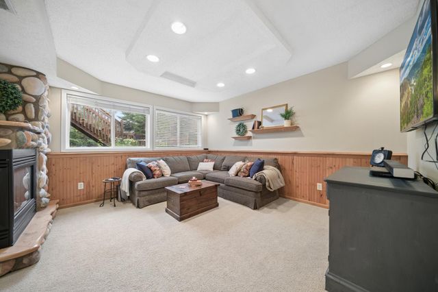130 Dakota Avenue, Elko New Market, MN 55054