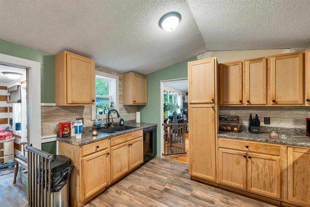 20 True Rd Unit 95, Meredith, NH 03253