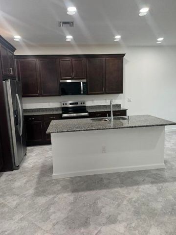 4320 Brookgreen Square, Westlake, FL 33470