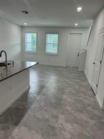 4320 Brookgreen Square, Westlake, FL 33470