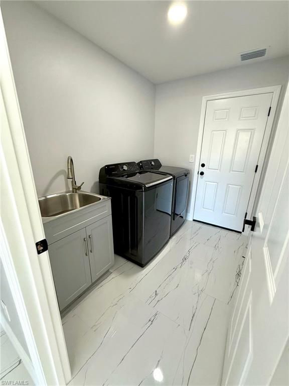 Image 16 of property listing at 2610 NW 10th TER, Cape Coral, FL 33993