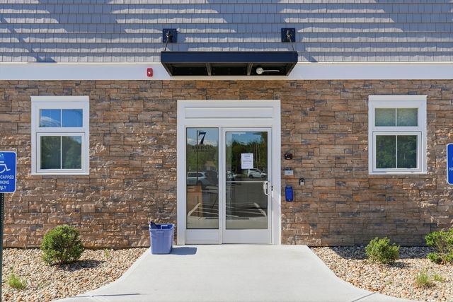 7 Cross St 305, Wilmington, MA 01887