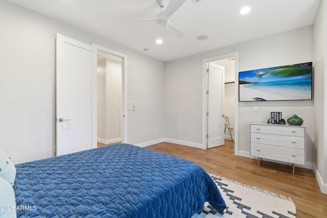 4601 N ROYAL VIEW Drive, Phoenix, AZ 85018