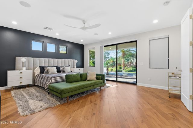 4601 N ROYAL VIEW Drive, Phoenix, AZ 85018