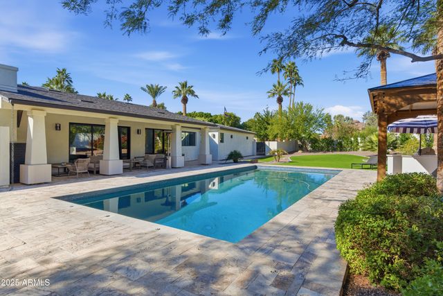 4601 N ROYAL VIEW Drive, Phoenix, AZ 85018