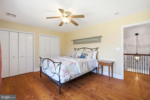 301 N ODESSA AVE, Egg Harbor City, NJ 08215