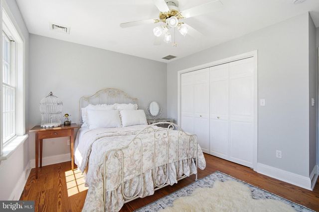301 N ODESSA AVE, Egg Harbor City, NJ 08215