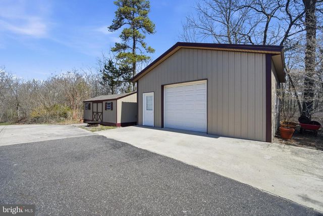 301 N ODESSA AVE, Egg Harbor City, NJ 08215