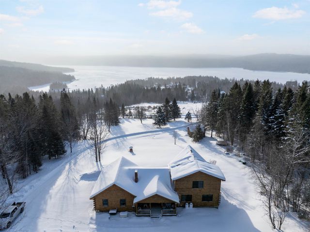 56 The Tarns Road, Pittsburg, NH 03592