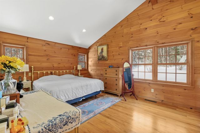 56 The Tarns Road, Pittsburg, NH 03592