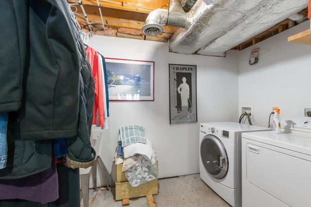 56 The Tarns Road, Pittsburg, NH 03592