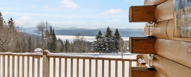 56 The Tarns Road, Pittsburg, NH 03592