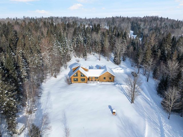 56 The Tarns Road, Pittsburg, NH 03592