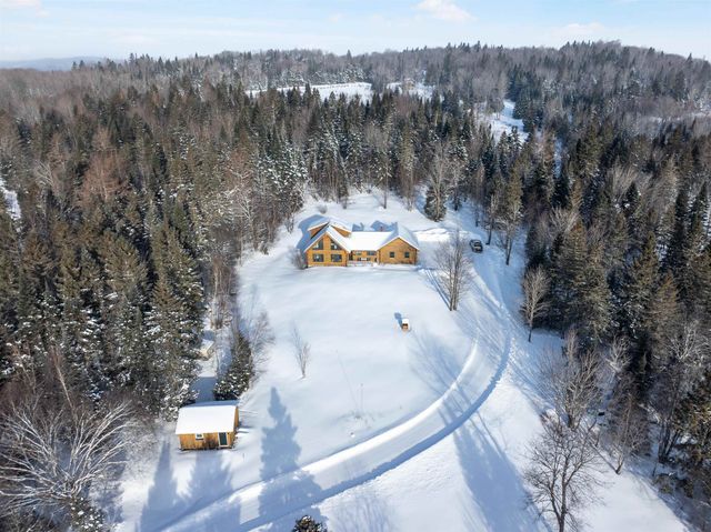 56 The Tarns Road, Pittsburg, NH 03592