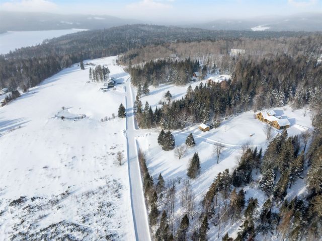 56 The Tarns Road, Pittsburg, NH 03592