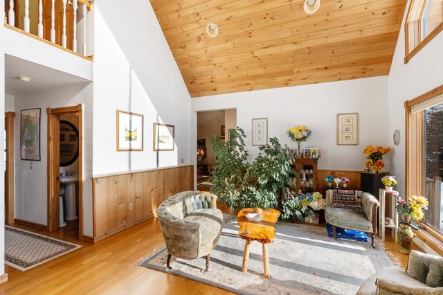 56 The Tarns Road, Pittsburg, NH 03592