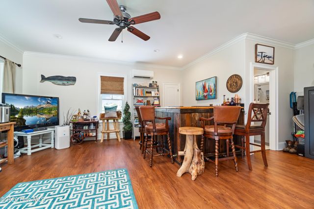 526 Cannonsgate Drive, Newport, NC 28570