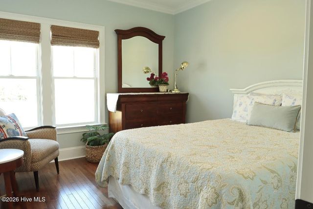 526 Cannonsgate Drive, Newport, NC 28570