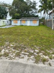 214 N 61st Terrace, Hollywood, FL 33024
