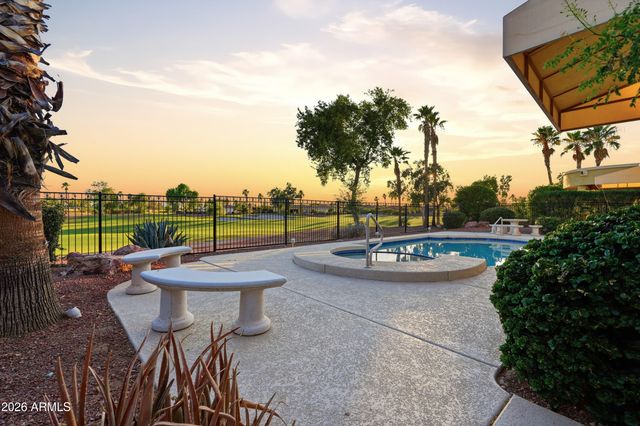 22004 N PEDREGOSA Drive, Sun City West, AZ 85375