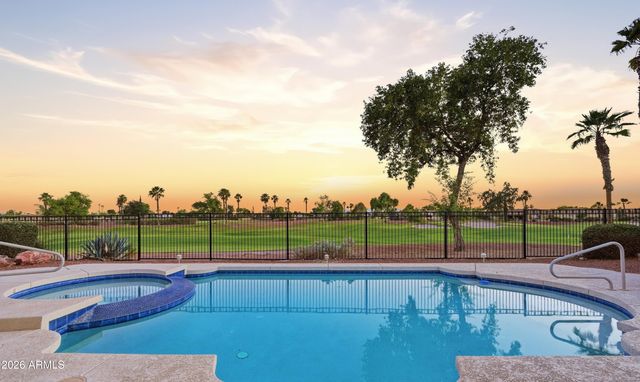 22004 N PEDREGOSA Drive, Sun City West, AZ 85375