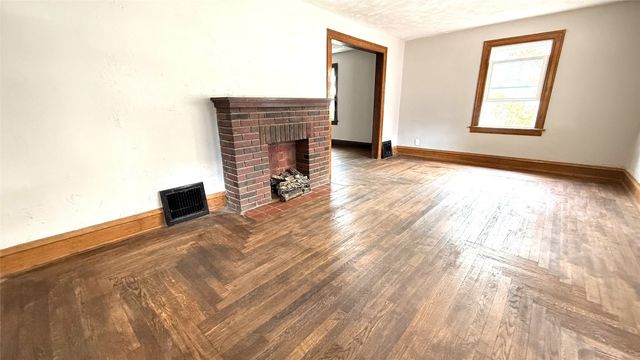 908 FAIRVIEW Avenue, Meadville, PA 16335