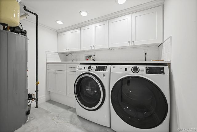 2292 Vassar Place, Merrick, NY 11566