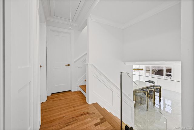 2292 Vassar Place, Merrick, NY 11566