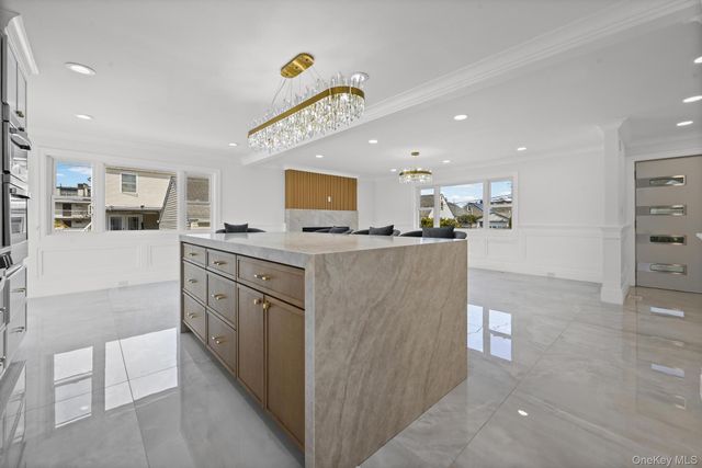 2292 Vassar Place, Merrick, NY 11566