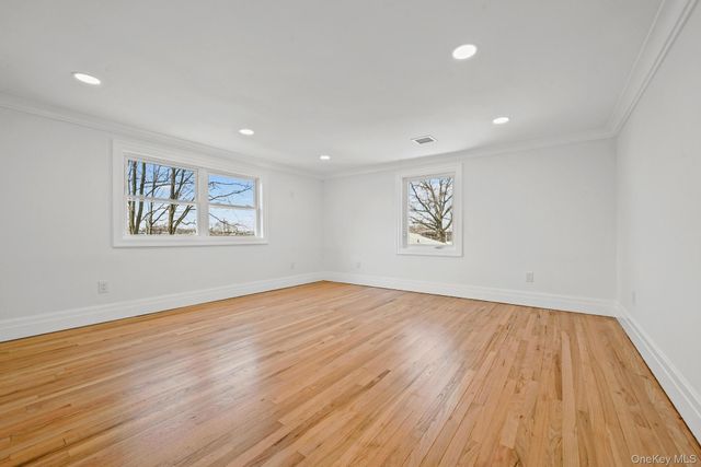 2292 Vassar Place, Merrick, NY 11566