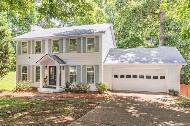 4160 W Cooper Lake Drive SE, Smyrna, GA 30082