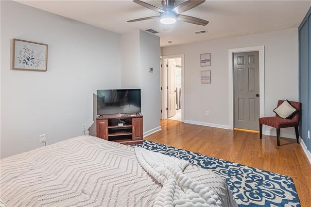4160 W Cooper Lake Drive SE, Smyrna, GA 30082