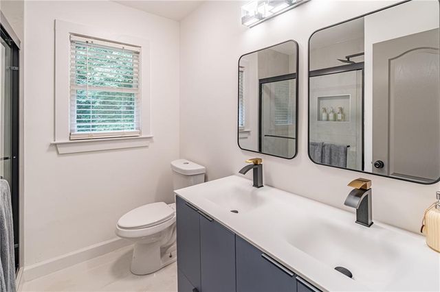 4160 W Cooper Lake Drive SE, Smyrna, GA 30082