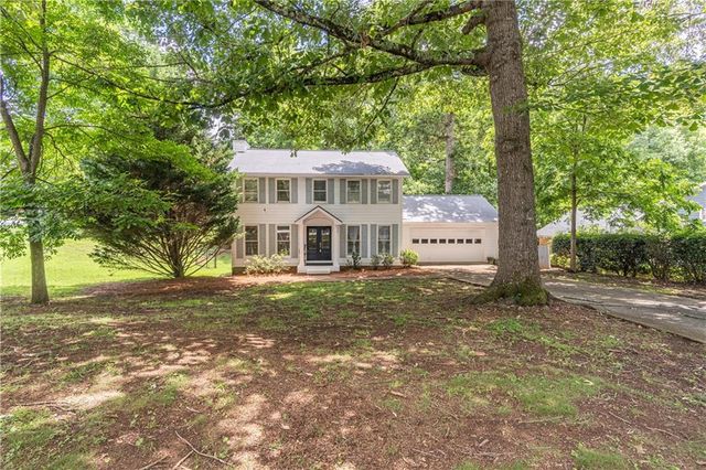 4160 W Cooper Lake Drive SE, Smyrna, GA 30082