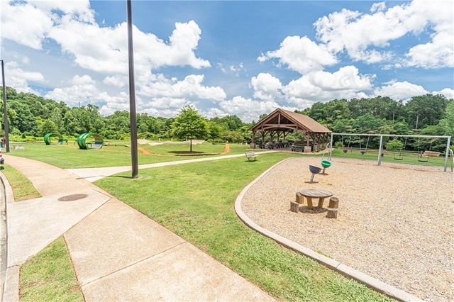 4160 W Cooper Lake Drive SE, Smyrna, GA 30082