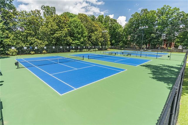 4160 W Cooper Lake Drive SE, Smyrna, GA 30082