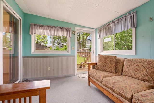 1610 Cliffview DRIVE, Holmen, WI 54636