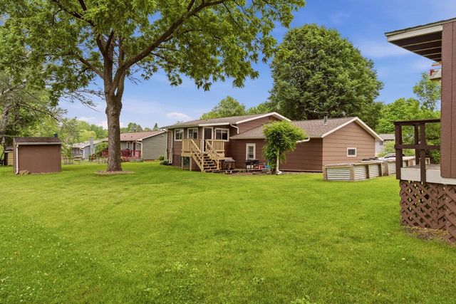 1610 Cliffview DRIVE, Holmen, WI 54636
