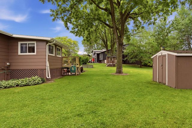 1610 Cliffview DRIVE, Holmen, WI 54636