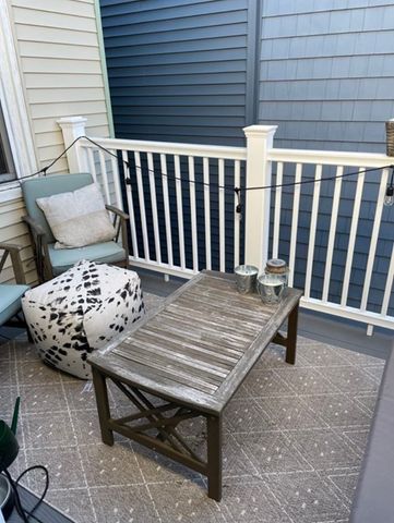 458 E 7th St 2, Boston, MA 02127