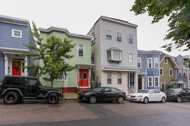 458 E 7th St 2, Boston, MA 02127