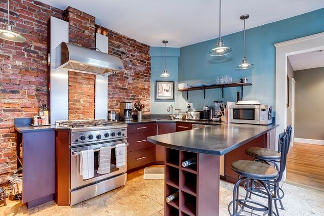 458 E 7th St 2, Boston, MA 02127