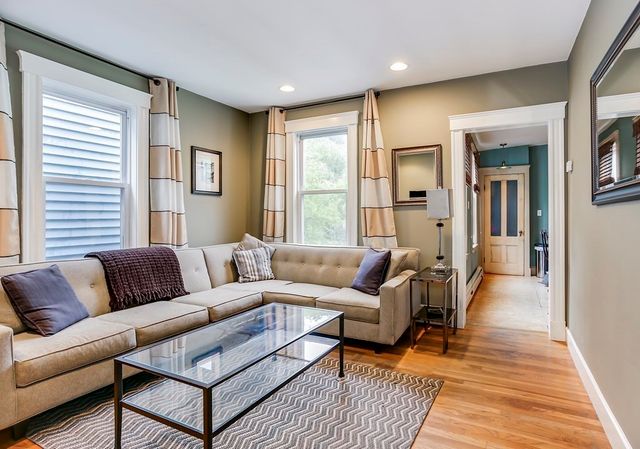 458 E 7th St 2, Boston, MA 02127