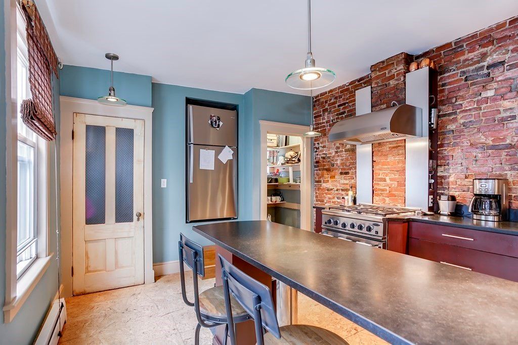 458 E 7th St 2, Boston, MA 02127