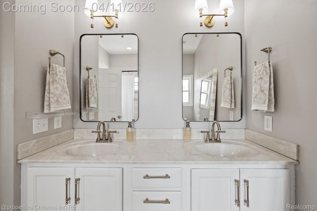 2411 Beverly Boulevard, Berkley, MI 48072