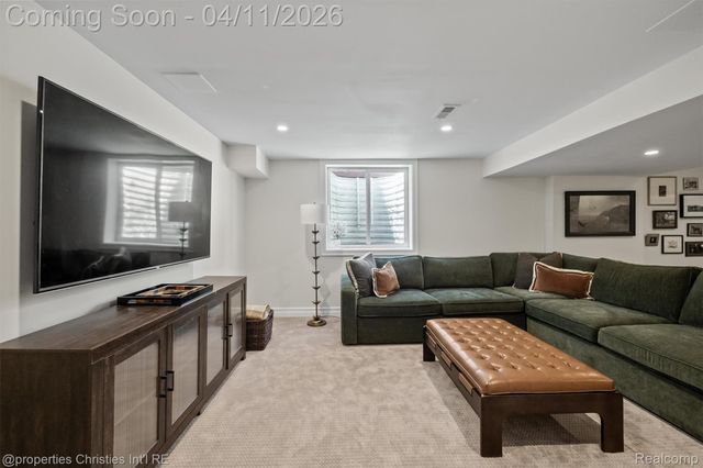 2411 Beverly Boulevard, Berkley, MI 48072