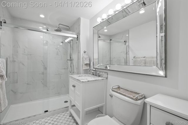 2411 Beverly Boulevard, Berkley, MI 48072