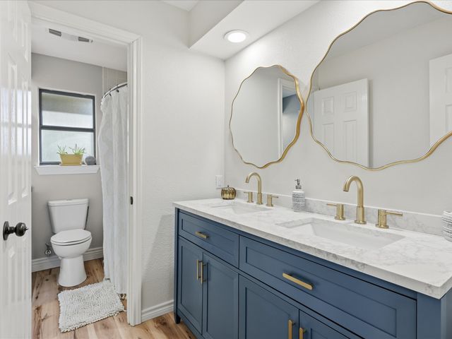 8833 Arbor Crest Court, Fort Worth, TX 76179