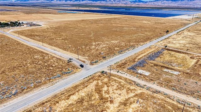 51205 W 170th Street, Lancaster, CA 93536